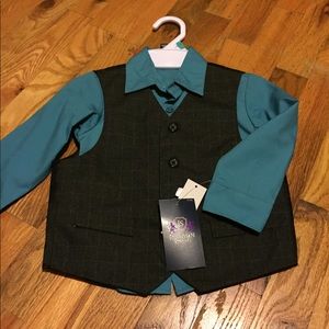Shirts and vest.